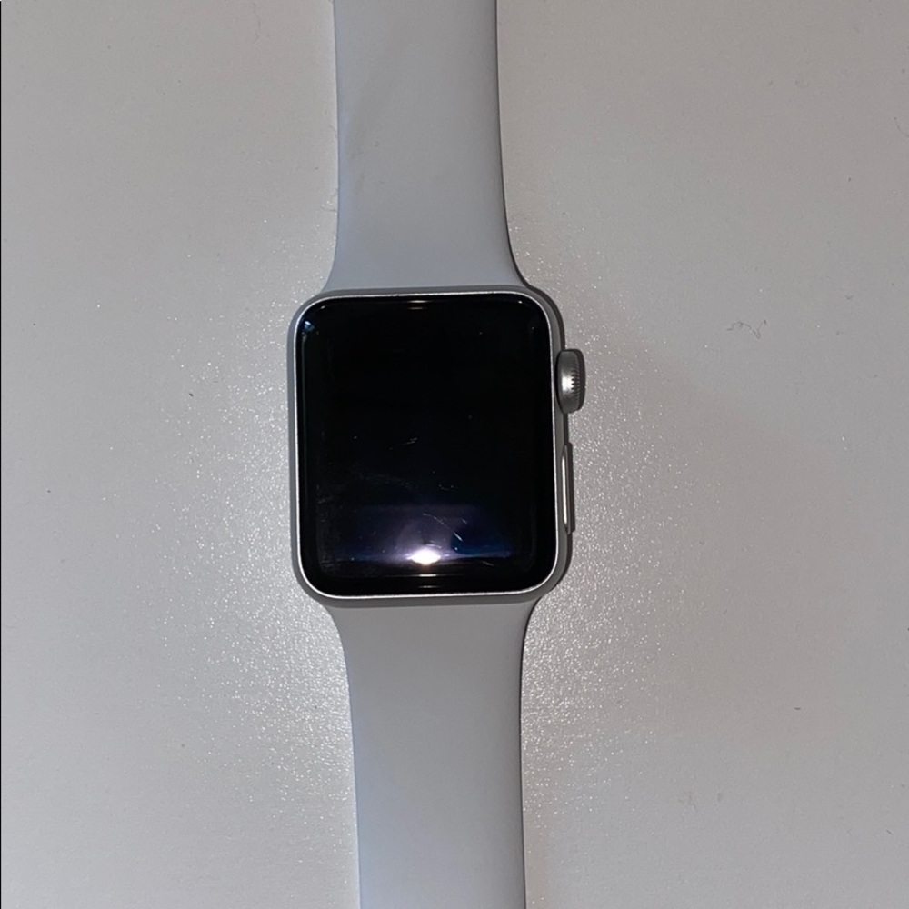  watch. Series 3. 38mm.